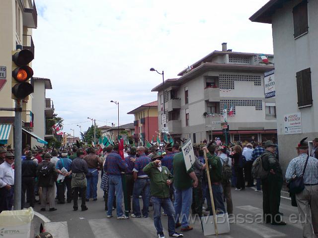 Adunata Alpini BAssano 2008 MK-507.JPG